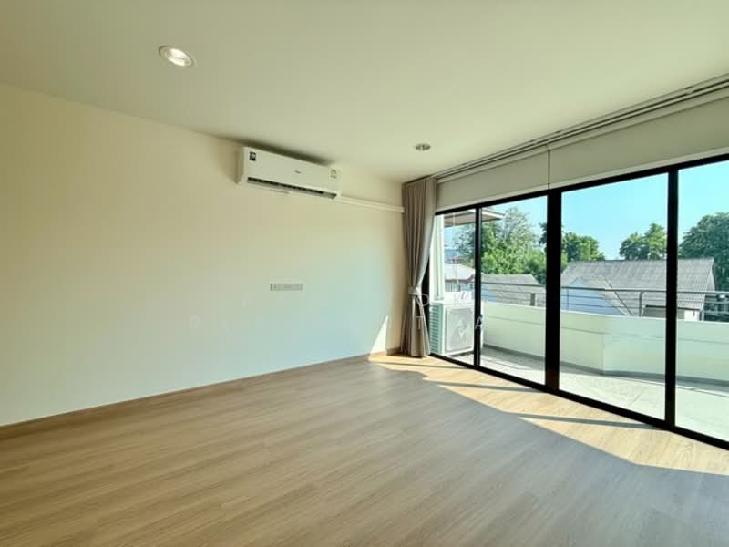 Mu Baan Navin, กรุงเทพ, Soi Navin, ช่องนนทรี, ยานนาวา, กรุงเทพ, 334 ตร.ม., ทาวน์เฮ้าส์ ให้เช่า, โดย Bangkok Residential, 500153098 - DDproperty.com