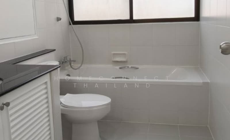 Supalai Place Sukhumvit 39, Bangkok, 175-179 Soi Sukhumvit 39 Sukhumvit Road, Khlong Tan Nua, Watthana, Bangkok, 2 Bedrooms, 120 sqm, Condo For Rent, by HomeConnect Thailand, 500153104 - DDproperty.com