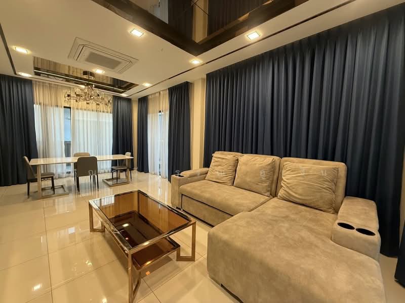 Bangkok Boulevard Rama 9, Bangkok, Kanchanaphisek Ring Road, Saphan Sung, Saphan Sung, Bangkok, 3 Bedrooms, 240 sqm, Single Detached House For Rent, by คุณรวีวรรณ อู่เงิน, 500153106 - DDproperty.com