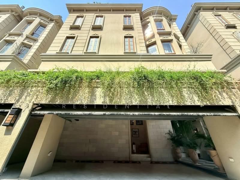 Casa Ekamai 28, Bangkok, 45 14 Ekkamai 28 Alley, Khlong Tan Nua, Watthana, Bangkok, 4 Bedrooms, 846 sqm, Single Detached House For Sale, by Bangkok Residential, 500153112 - DDproperty.com