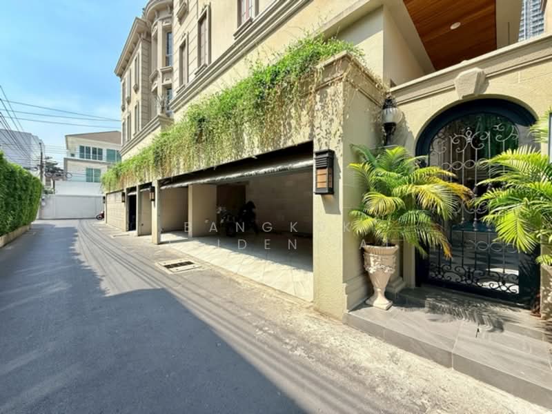 Casa Ekamai 28 : คาซ่า เอกมัย 28, กรุงเทพ, 45 14 ซอย เอกมัย 28, คลองตันเหนือ, วัฒนา, กรุงเทพ, 846 ตร.ม., บ้านเดี่ยว ขาย, โดย Bangkok Residential, 500153112 - DDproperty.com