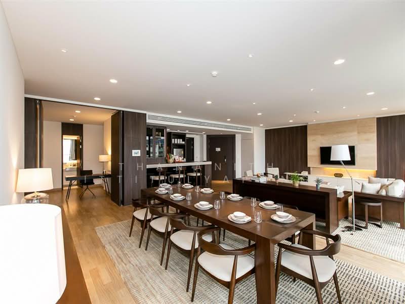 Park Court Sukhumvit 77, Bangkok, T77 Sukhumvit 77, Phra Kanong Nua, Watthana, Bangkok, 4 Bedrooms, 287 sqm, Condo For Sale, by Thananith Ittitulyapong, 500153146 - DDproperty.com