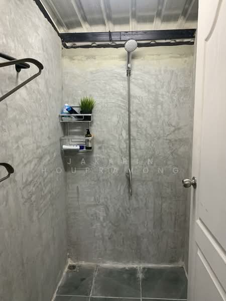 ให้เช่าโกดัง รามอินทรา คันนายาว ติดถนนใหญ่ 373 ตรม, Bangkok, Ram Inthra, Khan Na Yao, Bangkok, , 373 sqm, Warehouse/Factory For Rent, by Jakarin Houpramong, 500153148 - DDproperty.com