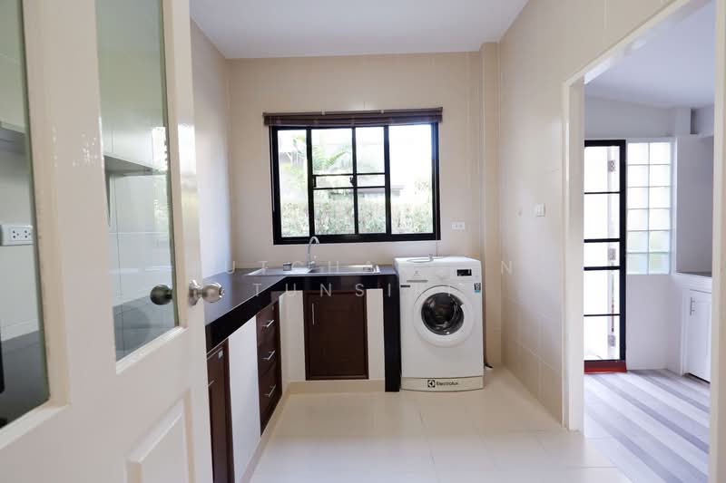 บ้านสวยในโครงการ ให้เช่า – ใกล้โรงเรียนนานาชาตินครพายัพ เพียง 5 นาที ค่าเช่า 35,000 บาท / เดือน รหัส, เชียงใหม่, สันผีเสื้อ, เมืองเชียงใหม่, เชียงใหม่, 150 ตร.ม., บ้านเดี่ยว ให้เช่า, โดย Rutchaporn Tunsiri, 500153175 - DDproperty.com