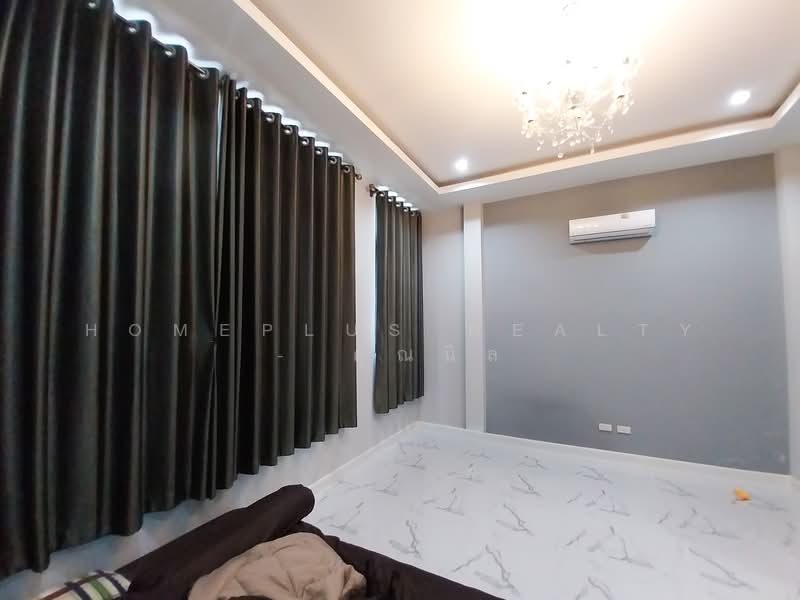 ขาย - ศรีมหาโพธิ, ปราจีนบุรี