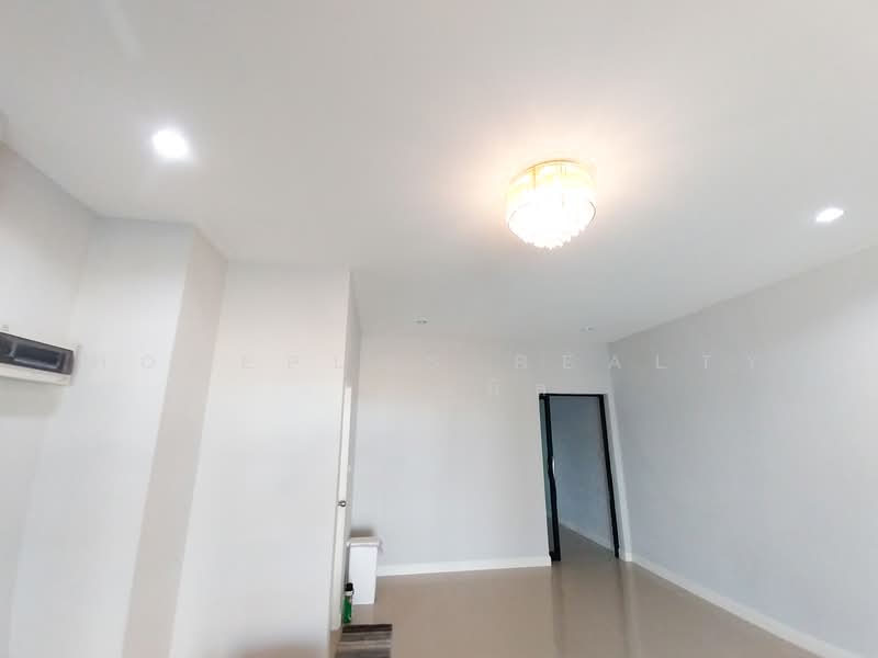 ขาย - ศรีมหาโพธิ, ปราจีนบุรี