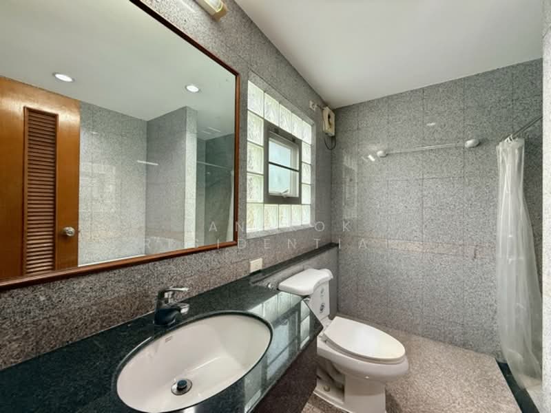 Baan Wannapa, Bangkok, Soi Pai Dee Ma Dee Klang, Khlong Tan Nua, Watthana, Bangkok, 2 Bedrooms, 140 sqm, Condo For Rent, by Bangkok Residential, 500153194 - DDproperty.com