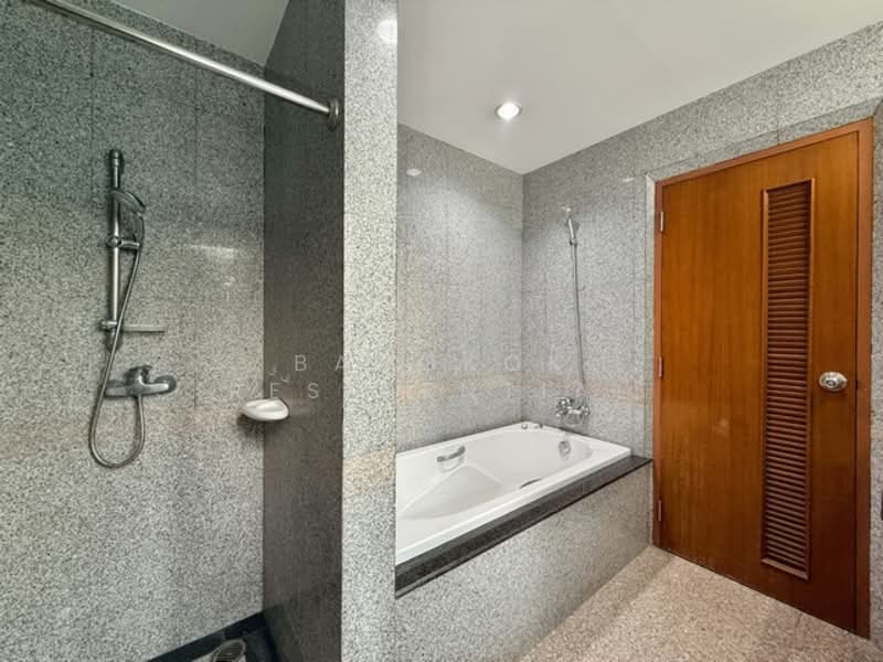 Baan Wannapa, Bangkok, Soi Pai Dee Ma Dee Klang, Khlong Tan Nua, Watthana, Bangkok, 2 Bedrooms, 140 sqm, Condo For Rent, by Bangkok Residential, 500153194 - DDproperty.com