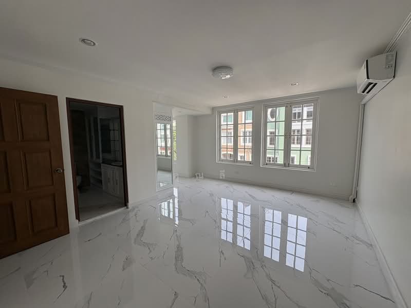 Yenakart Residence, Bangkok, 3 Soi Prasat Suk, Chong Nonsi, Yan Nawa, Bangkok, 10+ Bedrooms, 450 sqm, Townhouse For Rent, by คุณลี, 500153196 - DDproperty.com