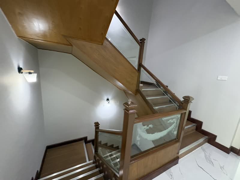 Yenakart Residence : เย็นอากาศ เรสซิเดนซ์, กรุงเทพ, 3 ซอย ประสาทสุข, ช่องนนทรี, ยานนาวา, กรุงเทพ, 450 ตร.ม., ทาวน์เฮ้าส์ ให้เช่า, โดย คุณลี, 500153196 - DDproperty.com