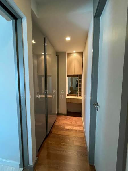 M Silom, Bangkok, 26 Narathiwas Ratchanakarin Road, Suriyawong, Bang Rak, Bangkok, 2 Bedrooms, 80 sqm, Condo For Sale, by Orapa Sumetheesirisakul, 500153220 - DDproperty.com