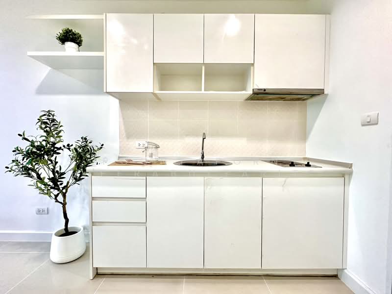 Metro Park Sathorn, Bangkok, Kanlapaphruek Road, Bang Wa, Phasi Charoen, Bangkok, 1 Bedroom, 32 sqm, Condo For Sale, by Poonyaporn Veerabulyarit, 500153227 - DDproperty.com