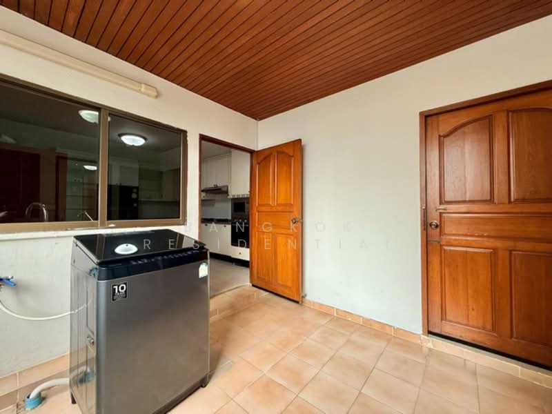 Charan Tower : จรัล ทาวเวอร์, กรุงเทพ, 19 ซอย สุขุมวิท 43, คลองตันเหนือ, วัฒนา, กรุงเทพ, 290 ตร.ม., อพาร์ทเมนท์ ให้เช่า, โดย Bangkok Residential, 500153257 - DDproperty.com