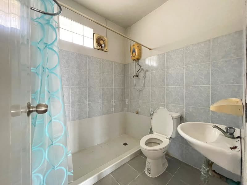 House for Rent in Monthon Nakorn Village, Phutthamonthon Sai 5, Sam Phran, Nakhon Pathom, Nakhon Pathom, Bang Krathuk, Sam Phran, Nakhon Pathom, 4 Bedrooms, 160 sqm, Single Detached House For Rent, by Parinthida Sawuddisopakaykul, 500153264 - DDproperty.com