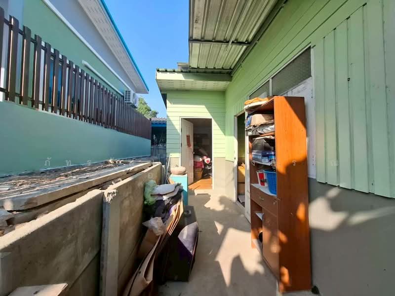 ทาวน์เฮ้าส์ 1 ชั้น ซอยคลองสาม คลองหลวง 11/3 ถนนเลียบคลองสาม ต.คลองสาม อ.คลองหลวง จ.ปทุมธานี, ปทุมธานี, เลียบคลอง3, คลองสาม, คลองหลวง, ปทุมธานี, 72 ตร.ม., ทาวน์เฮ้าส์ ขาย, โดย ภัทรนัน อิศรางกูร ณ อยุธยา, 500153278 - DDproperty.com