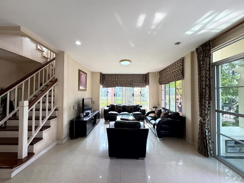 Baan Nantawan Srinakarin, Samut Prakan, Srinakarin Road, Bang Muang Mai, Muang Samut Prakarn, Samut Prakan, 4 Bedrooms, 230 sqm, Single Detached House For Sale, by Nutty Property, 500153284 - DDproperty.com