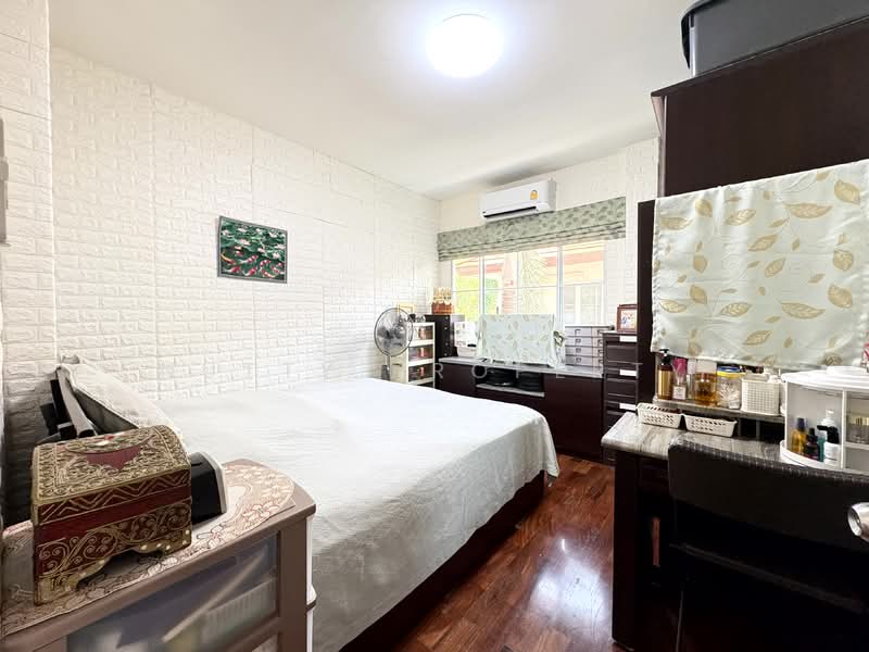 Baan Nantawan Srinakarin, Samut Prakan, Srinakarin Road, Bang Muang Mai, Muang Samut Prakarn, Samut Prakan, 4 Bedrooms, 230 sqm, Single Detached House For Sale, by Nutty Property, 500153284 - DDproperty.com