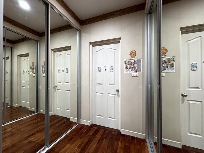 Baan Nantawan Srinakarin, Samut Prakan, Srinakarin Road, Bang Muang Mai, Muang Samut Prakarn, Samut Prakan, 4 Bedrooms, 230 sqm, Single Detached House For Sale, by Nutty Property, 500153284 - DDproperty.com