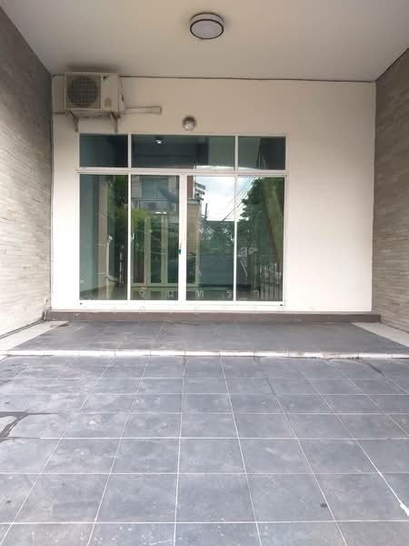 For Rent - Parinyalak Phetkasem 69, Bangkok