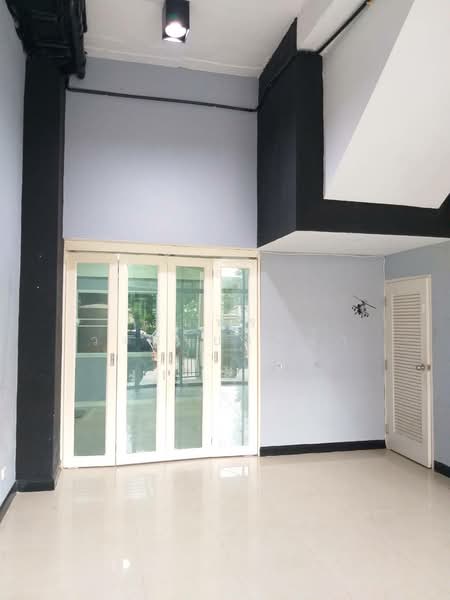 ให้เช่า - Parinyalak Phetkasem 69 : ปริญลักษณ์ เพชรเกษม 69, กรุงเทพ