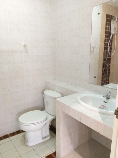 For Rent - Parinyalak Phetkasem 69, Bangkok