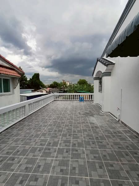 FOR RENT – Newly Renovated 2-Storey Detached House | Sukhumvit 101/1 (SPSSR84), Bangkok, ซอย สุขุมวิท 101/1, Bang Chak, Phra Khanong, Bangkok, 6 Bedrooms, 288 sqm, Single Detached House For Rent, by Khun Poon, 500153293 - DDproperty.com