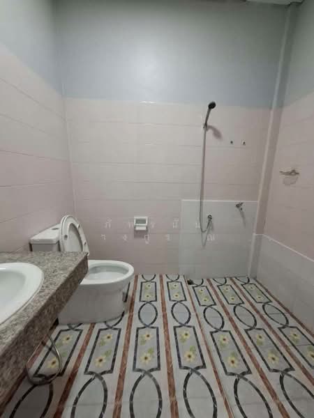 บ้านแหวนยอด 2 ซ.ลำลูกกา 21 แยก 9 ถนนลำลูกกา ตำบลคูคต อำเภอลำลูกกา จังหวัดปทุมธานี, Pathum Thani, ลำลูกกา, Khu Khot, Lam Luk Ka, Pathum Thani, 3 Bedrooms, 72 sqm, Townhouse For Sale, by ภัทรนัน อิศรางกูร ณ อยุธยา, 500153318 - DDproperty.com