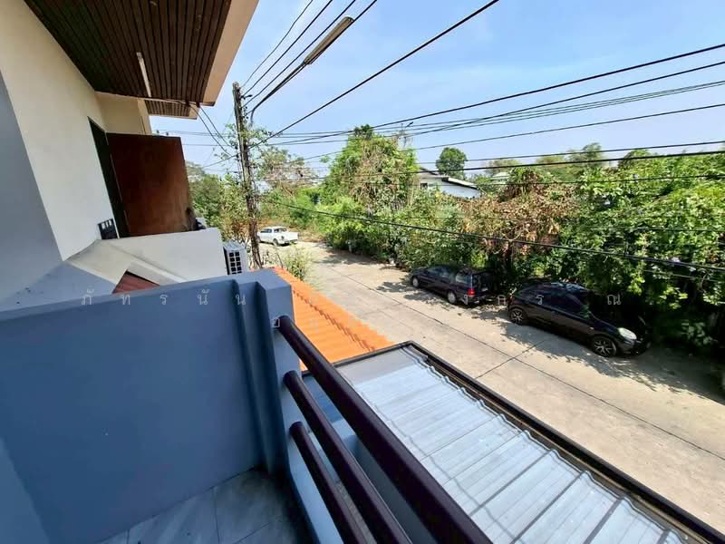 บ้านแหวนยอด 2 ซ.ลำลูกกา 21 แยก 9 ถนนลำลูกกา ตำบลคูคต อำเภอลำลูกกา จังหวัดปทุมธานี, Pathum Thani, ลำลูกกา, Khu Khot, Lam Luk Ka, Pathum Thani, 3 Bedrooms, 72 sqm, Townhouse For Sale, by ภัทรนัน อิศรางกูร ณ อยุธยา, 500153318 - DDproperty.com