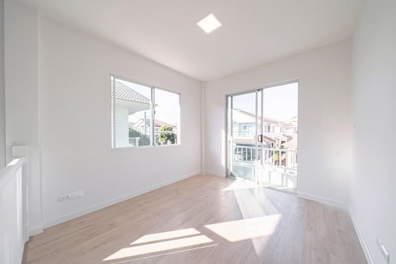 ชลลดา สุวรรณภูมิ, Samut Prakan, ลาดกระบัง 54, Srisa Chorakhe Noi, Bang Sao Thong, Samut Prakan, 3 Bedrooms, 158 sqm, Single Detached House For Sale, by ปุณณภา นารานนทชัย, 500153334 - DDproperty.com