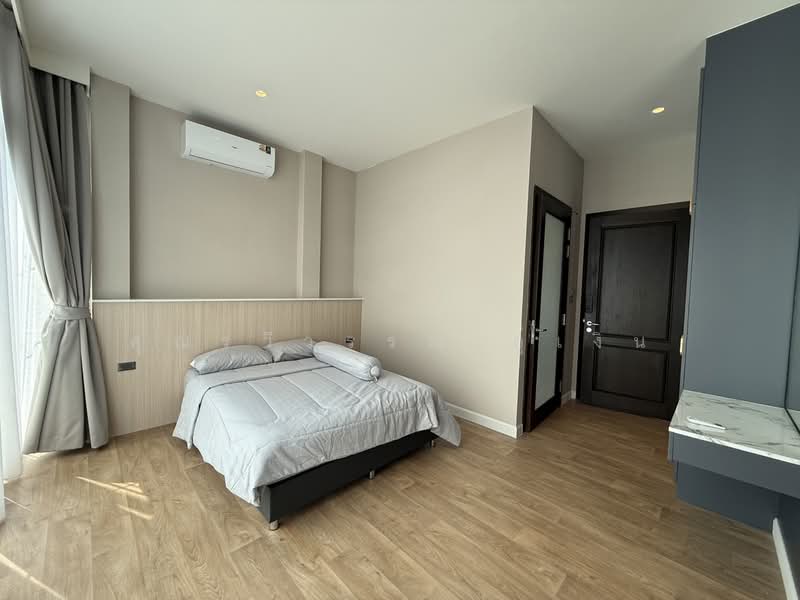 Perfect Masterpiece Sukhumvit 77, Samut Prakan, Soi Mu Ban Perfect Place Sukhumvit 77, Rachathewa, Bang Plee, Samut Prakan, 4 Bedrooms, 315 sqm, Single Detached House For Rent, by คุณรวีวรรณ อู่เงิน, 500153345 - DDproperty.com