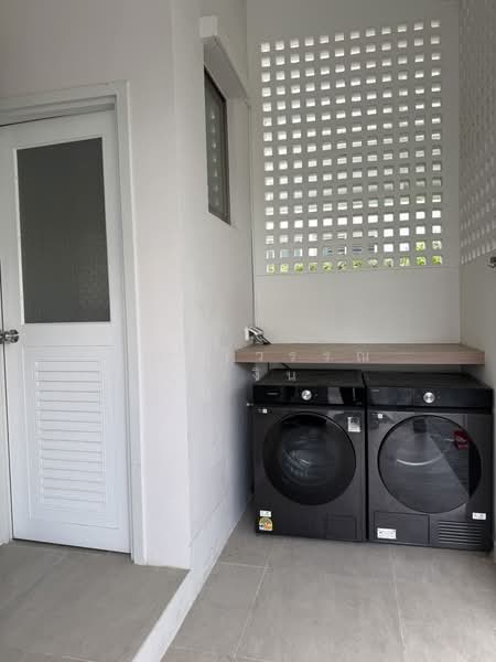 Perfect Masterpiece Sukhumvit 77, Samut Prakan, Soi Mu Ban Perfect Place Sukhumvit 77, Rachathewa, Bang Plee, Samut Prakan, 4 Bedrooms, 315 sqm, Single Detached House For Rent, by คุณรวีวรรณ อู่เงิน, 500153345 - DDproperty.com