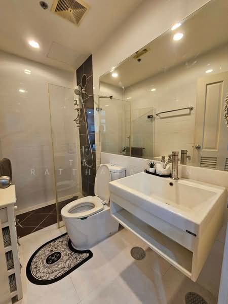 The Complete Narathiwat, Bangkok, 9 Naradhiwas Rajanagarindra Rd, Chong Nonsi, Yan Nawa, Bangkok, 1 Bedroom, 35 sqm, Condo For Rent, by TREBA - Ratthanatorn, 500153350 - DDproperty.com