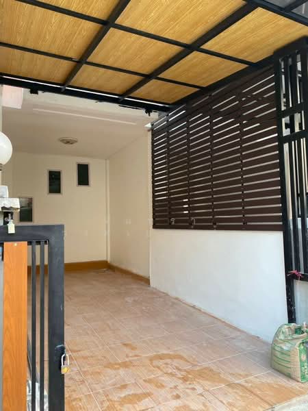 หมู่บ้านมัณฑกานต์ ลำลูกกา คลองสี่, ปทุมธานี, ลาดสวาย, ลำลูกกา, ปทุมธานี, 124 ตร.ม., ทาวน์เฮ้าส์ ขาย, โดย จันทรา วงศ์เยาว์ฟ้า, 500153365 - DDproperty.com