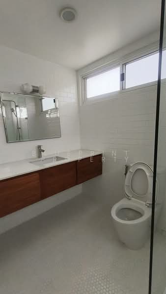 Grand Ville House 2, Bangkok, Soi Sukhumvit 19, Khlongtoei Nua, Watthana, Bangkok, 4 Bedrooms, 276 sqm, Condo For Rent, by Blueprint.Property, 500153390 - DDproperty.com