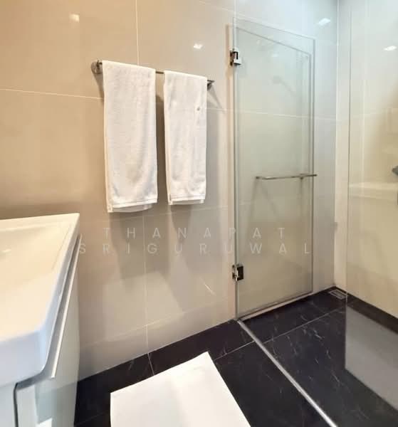 Park Origin Phrom Phong (Park 24), Bangkok, 68 Soi Sukhumvit 24, Khong Tan, Khlong Toei, Bangkok, 1 Bedroom, 60 sqm, Condo For Sale, by Thanapat Sriguruwal, 500153424 - DDproperty.com