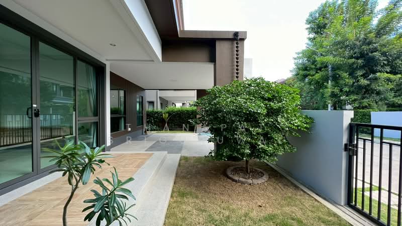 Burasiri Pattanakarn, Bangkok, New Pattanakarn Road, Prawet, Prawet, Bangkok, 4 Bedrooms, 210 sqm, Single Detached House For Sale, by Thanapat Sriguruwal, 500153427 - DDproperty.com