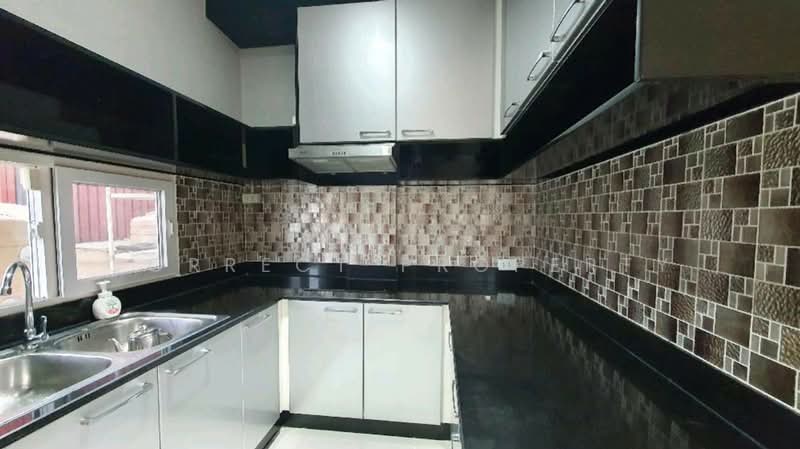 The Ricco Town Phahonyothin-Saimai 35, Bangkok, The ricco town phahonyothin-saimai, Sai Mai, Sai Mai, Bangkok, 3 Bedrooms, 200 sqm, Townhouse For Rent, by Correct Property, 500153429 - DDproperty.com