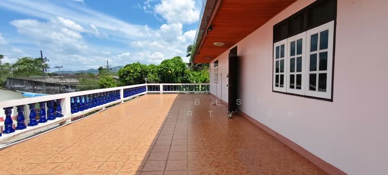 บ้านเดี่ยวพร้อมที่ดินลานสกา นครศรีธรรมราช, Nakhon Si Thammarat, Khao Kaeo, Lan Saka, Nakhon Si Thammarat, 5 Bedrooms, 100 sqm, Single Detached House For Sale, by The Best Property นัท, 500153452 - DDproperty.com