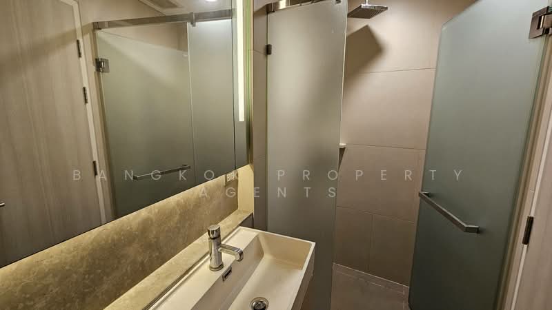The Lumpini 24, Bangkok, Sukhumvit 24 Road, Khong Tan, Khlong Toei, Bangkok, 2 Bedrooms, 55 sqm, Condo For Rent, by BANGKOK PROPERTY AGENTS, 500153465 - DDproperty.com