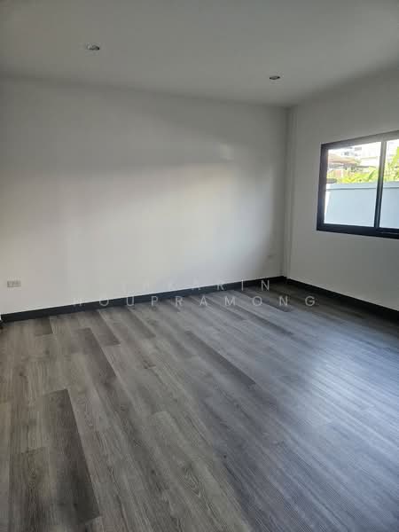 ให้เช่าโกดัง รามคำแหง มีนบุรี กรุงเทพ 272 ตรม., กรุงเทพ, มีนบุรี, มีนบุรี, กรุงเทพ, 272 ตร.ม., โกดัง-โรงงาน ให้เช่า, โดย Jakarin Houpramong, 500153468 - DDproperty.com