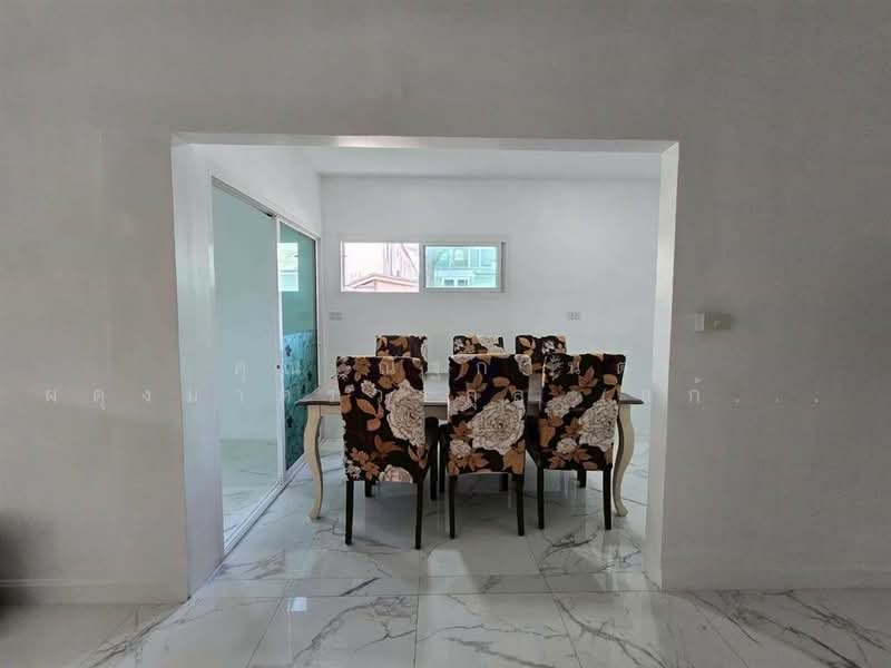 อารียา เดอะ คัลเลอร์ส 2 ลาดปลาเค้า (Areeya The Color 2 Lat Pla Khao), Bangkok, Chorake Bua, Lat Phrao, Bangkok, 3 Bedrooms, 133 sqm, Townhouse For Sale, by คุณ ณัฐกานต์ ผดุงมาตรวรกุล (แก้ม), 500153478 - DDproperty.com