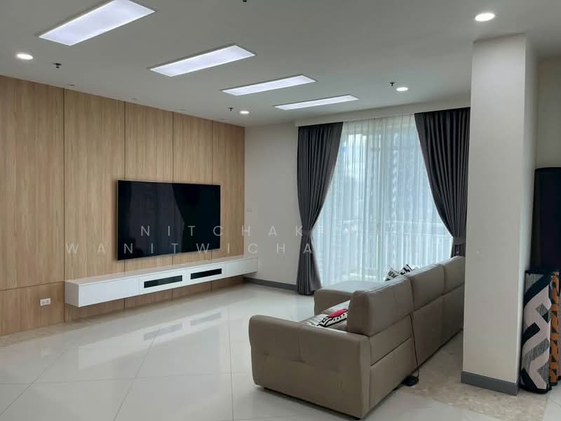 The Empire Place, Bangkok, 88 Narathiwatratchanakharin Road, Thung Maha Mek, Sathon, Bangkok, 3 Bedrooms, 183 sqm, Condo For Rent, by Nitchakarn  Wanitwichakornkit , 500153500 - DDproperty.com