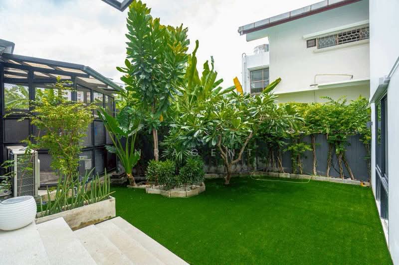 บ้านเดี่ยว Pool Villa at Sukhumvit 71, กรุงเทพ, คลองตันเหนือ, วัฒนา, กรุงเทพ, 736 ตร.ม., บ้านเดี่ยว ขาย, โดย NRagent, 500153501 - DDproperty.com