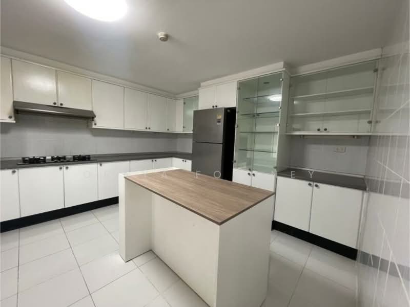 Charan Tower : จรัล ทาวเวอร์, กรุงเทพ, 19 ซอย สุขุมวิท 43, คลองตันเหนือ, วัฒนา, กรุงเทพ, 320 ตร.ม., อพาร์ทเมนท์ ให้เช่า, โดย Oraya Fortney, 500153513 - DDproperty.com