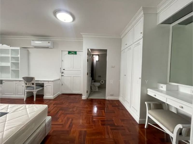 Charan Tower Residences by Aspira, Bangkok, 19 Soi Sukhumvit 43, Khlong Tan Nua, Watthana, Bangkok, 4 Bedrooms, 320 sqm, Apartment For Rent, by Oraya Fortney, 500153513 - DDproperty.com