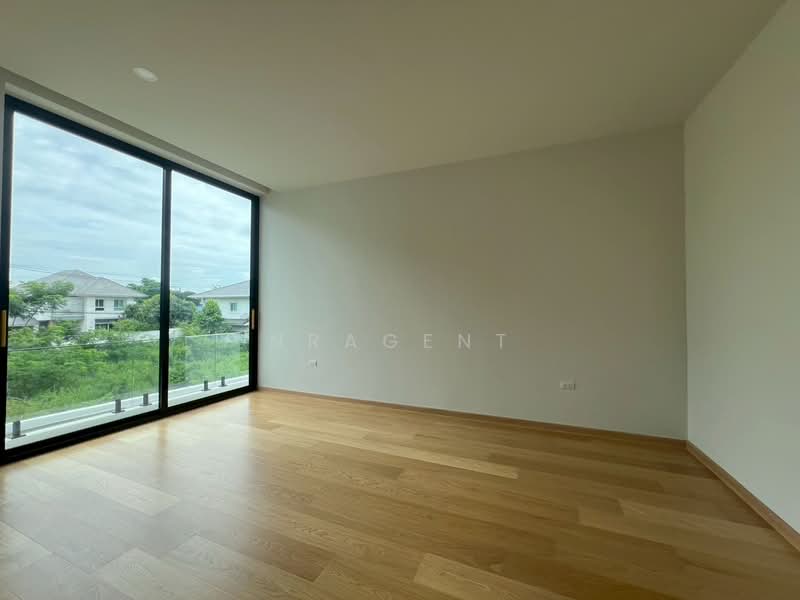 The Master Ekkamai-Ramintra, Bangkok, Soi Ramintra 39, Tha Rang, Bang Khen, Bangkok, 4 Bedrooms, 419 sqm, Single Detached House For Sale, by NRagent, 500153518 - DDproperty.com