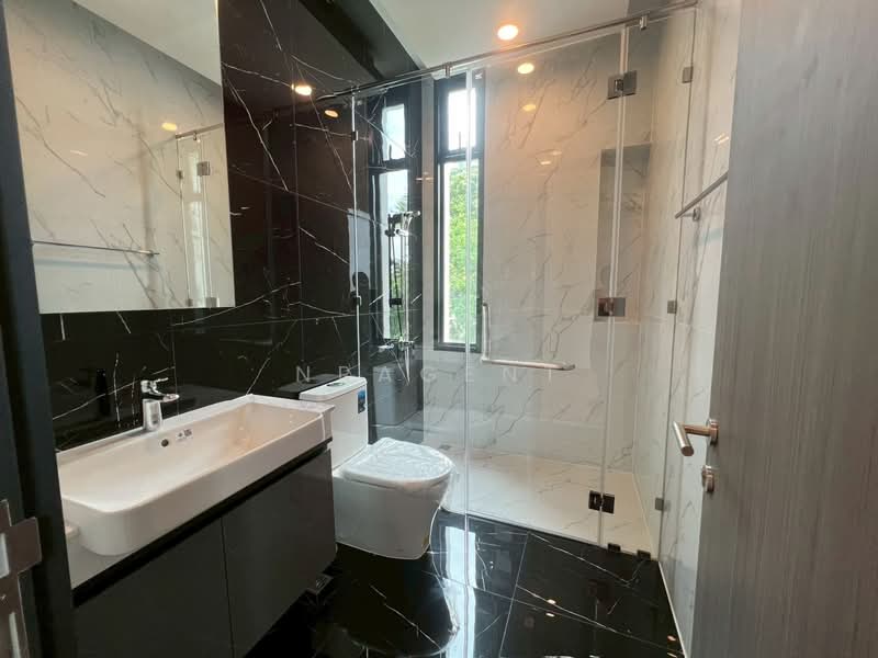 The Master Ekkamai-Ramintra, Bangkok, Soi Ramintra 39, Tha Rang, Bang Khen, Bangkok, 4 Bedrooms, 419 sqm, Single Detached House For Sale, by NRagent, 500153518 - DDproperty.com