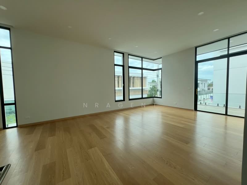 The Master Ekkamai-Ramintra, Bangkok, Soi Ramintra 39, Tha Rang, Bang Khen, Bangkok, 4 Bedrooms, 419 sqm, Single Detached House For Sale, by NRagent, 500153518 - DDproperty.com