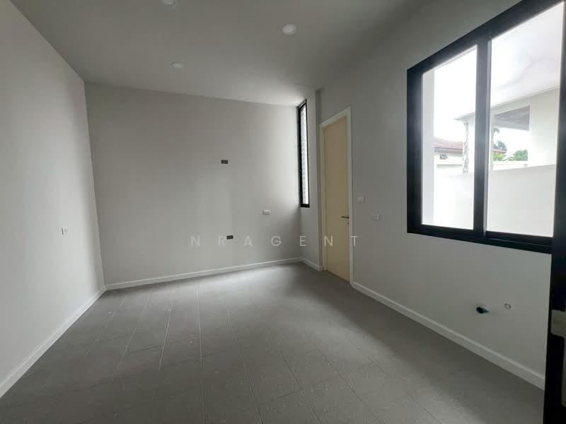 The Master Ekkamai-Ramintra, Bangkok, Soi Ramintra 39, Tha Rang, Bang Khen, Bangkok, 4 Bedrooms, 419 sqm, Single Detached House For Sale, by NRagent, 500153518 - DDproperty.com