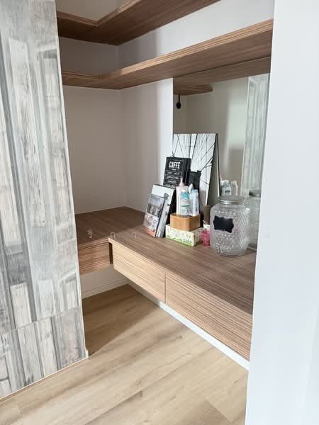 Quinn Ratchada 17, Bangkok, 454 456 Soi Inthara Mari 45, Din Daeng, Din Daeng, Bangkok, 2 Bedrooms, 66 sqm, Condo For Sale, by ณัฐริกา สุขรัตน์, 500153529 - DDproperty.com